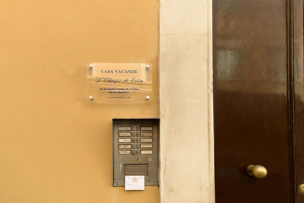 L'Olimpo Di Estia Villa Róma Kültér fotó